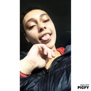 Meet your Posher, Arianna